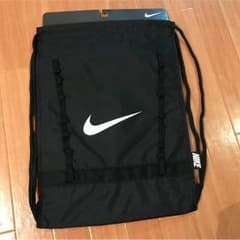 NIKEリュックのサムネイル