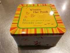 プーさん　缶入り　カップ　4個のサムネイル