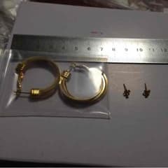 ピアス  2点のサムネイル