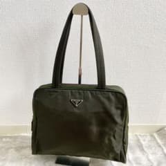 PRADA プラダ ナイロン トートバッグ カーキー 鍵付き - メルカリ