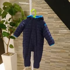 ジャンプスーツのサムネイル