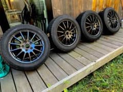 MINI クラブマン スタッドレス タイヤ 16インチのサムネイル