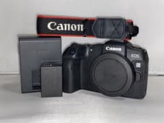 美品1467ショット‼︎】 Canon eos RP ボディ 本体 - メルカリ