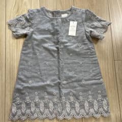 【新品タグ付き】 GAP ベビーワンピース 95のサムネイル