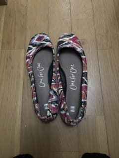 TOMS フラットシューズのサムネイル