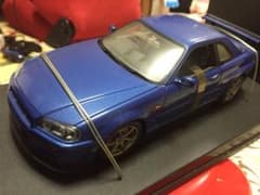 スカイラインgt-r   R34 ミニチュアのサムネイル