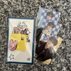 スキズ ストレイキッズ SKZ キーホルダー ステッカー チャンビンのサムネイル