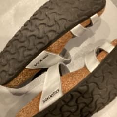 BIRKENSTOCK シルバー サンダル 35のサムネイル