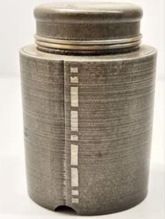 金属製茶筒 ダークグレーA080090 金属製茶筒 ダークグレーA080090 - メルカリ