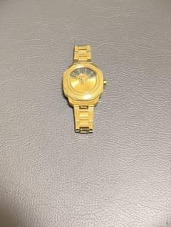 Versaceディロス腕時計　VQU050015のサムネイル