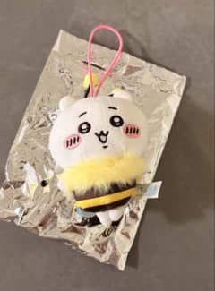 ちいかわ ハチさんぬいぐるみのサムネイル