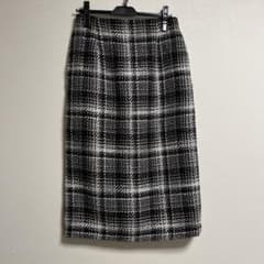 ロペピクニック　ロング丈　タイトスカートのサムネイル