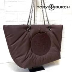 【美品希少】トリーバーチ エラ パフィ チェーン トートバッグ 23AW 美品✨希少】トリーバーチ エラ パフィ チェーン トートバッグ 23AW