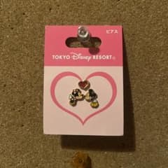 ミッキーミニーのピアスのサムネイル