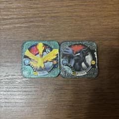 ポケモントレッタ 伝説2枚セット ファイアー ゼクロム キラ レア 当時物のサムネイル