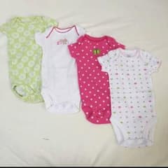 ☆新品/未着用 Carters新生児用ロンパース4枚セット☆のサムネイル