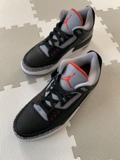 エアージョーダン3 2018 OG Black cementのサムネイル