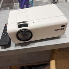 ホワイト WiMiUS プロジェクター メルカリ - 美品 ホワイト プロジェクター P63 WIMIUS 本体 プロジェクター