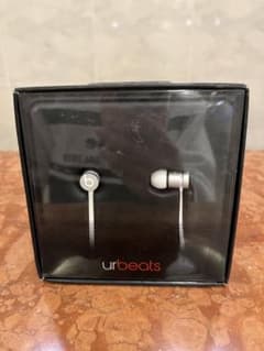 beats by Dr.dre ur beats カナル型イヤホン B0547のサムネイル