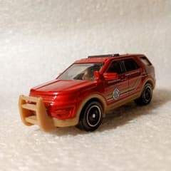マッチボックス 2016 フォード インターセプター ユーティリティ 消防指揮車