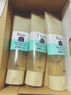 ビオレ 洗顔ジェル 240g 3本セットのサムネイル