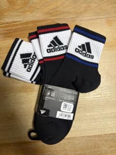 adidas靴下3足セット　子供用のサムネイル