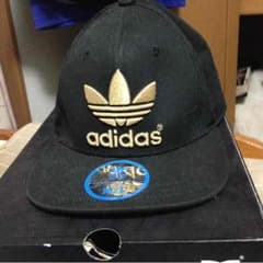 adidas キャップのサムネイル