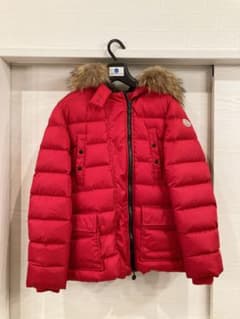 お値下げ早い者勝ち⭐︎モンクレール レディースダウン　M〜L相当　赤 お値下げ早い者勝ち⭐︎モンクレール レディースダウン M〜L相当 赤