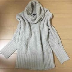お値下げしました❤︎STORY掲載ニットのサムネイル