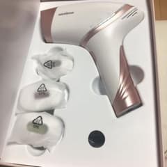 タイムSALE中10時に元金額に戻します。※早い者勝ち※超美品２度だけ使用のサムネイル