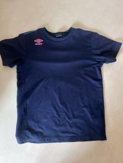 umbro ネイビー Tシャツのサムネイル