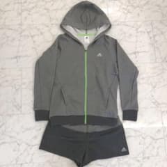 adidas アディダス 裏起毛　パーカー　ショートパンツ セットアップのサムネイル
