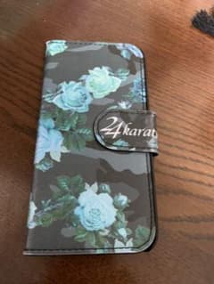 iPhone7.8 24karats手帳型のサムネイル