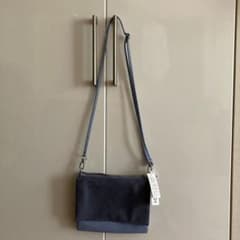 H&M ショルダーバック　新品のサムネイル