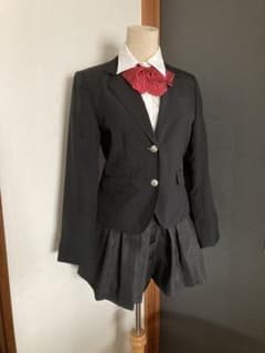 165㎝ 卒業式　女の子スーツ　4点セットのサムネイル
