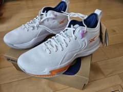 asics　NOVA SURGE LOW2のサムネイル