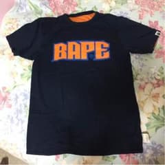 APE　リバーシブルＴシャツのサムネイル