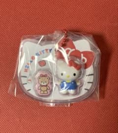サンリオキャラクターズ ♦︎パッケージチャーム＆チョコボーロ♦︎ハローキティのサムネイル