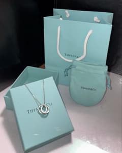 Tiffany & Co. インターロッキング ネックレスのサムネイル