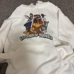 LOONEY TUNES プリント プルオーバー パーカー ホワイトのサムネイル