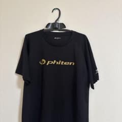 phiten ファイテン Tシャツ ブラック ゴールドロゴのサムネイル