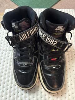 NIKE エァーフォース1 MID 07 LV8 AIR FORCE1のサムネイル