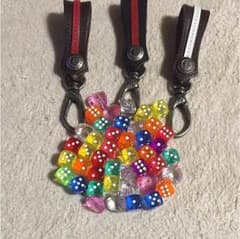 サイコロとキーホルダーのサムネイル