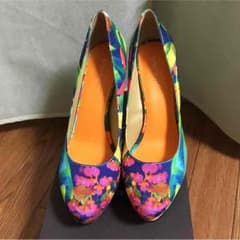 ＮＩＮＥ WEST 新品未使用のサムネイル