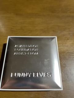 FUNNY ELVES 方里 プレストパウダー T00のサムネイル
