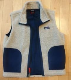 Patagonia フリースベスト ベージュ×ネイビー Mサイズのサムネイル