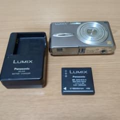 Panasonic LUMIX DMC-FX30 本体のサムネイル