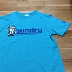 値下げ！ランドリーのTシャツ《水色》のサムネイル