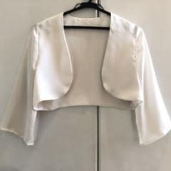 ボレロ パールホワイト 美品 卒業式 入学式 結婚式にのサムネイル