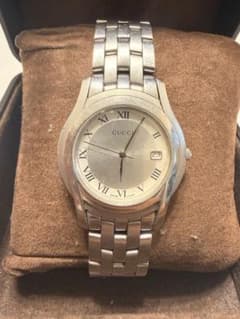 GUCCI 5500M メンズ 腕時計 シルバー文字盤のサムネイル